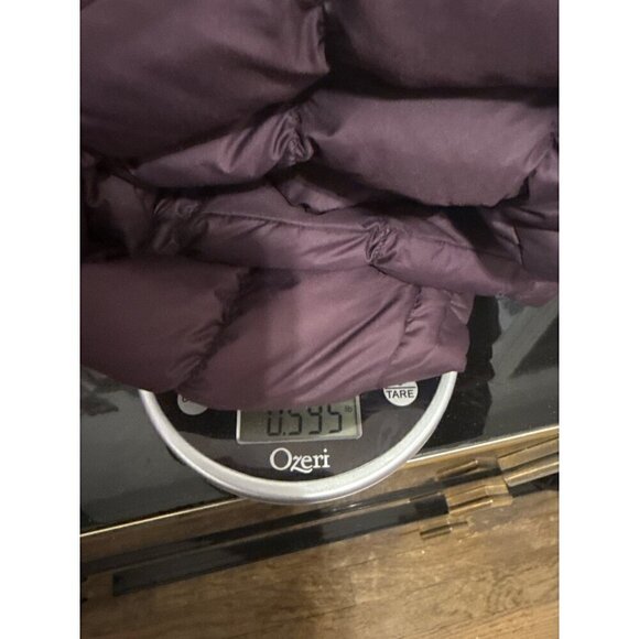 Athleta Downabout Asymmetric Puffer Vest Wild Raisin Maroon No Flaws - Picture 15 of 15